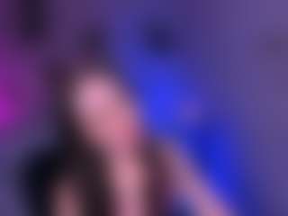 Live cam show with bella-dorn1 - Smoking on Camsoda