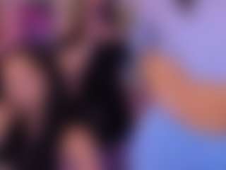 Live cam show with bella-dorn1 - Granny on Camsoda