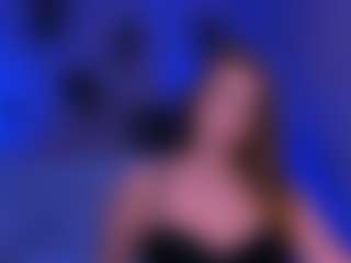 Live cam show with bella-dorn1 - Average on hornycams.live