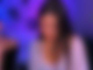 Live cam show with bella-dorn1 - Granny Brown Hair on Fit Hotties