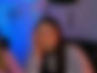 Live cam show with bella-dorn1 - Ass Bouncing on Dolls Live
