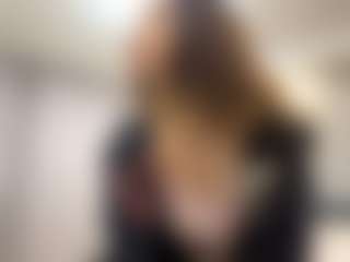 Live cam show with Sofia - Ass Bouncing on CamClone