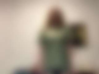 Live cam show with GeorgetteCasey - Green Eyes on CamClone