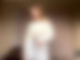 Live cam show with GiseleMemmer - Interactivetoy Granny on googirlz