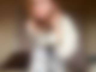 Live cam show with GiseleMemmer - BBW Mature on Streamer API
