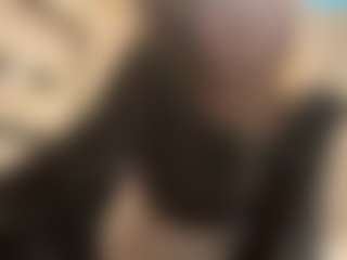 Live cam show with GiseleMemmer - College Lovense on Camming Site