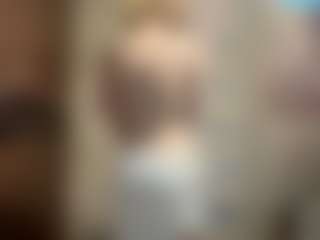 Live cam show with GiseleMemmer - Small Tits Mature on CSO-WL