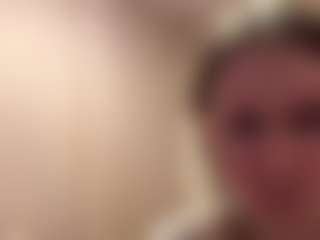 Live cam show with GiseleMemmer - White Blonde Hair on CamwithHer | united states