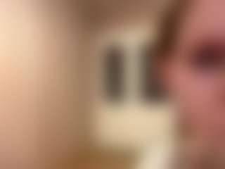 Live cam show with GiseleMemmer - Striptease Granny on nudelive.tv