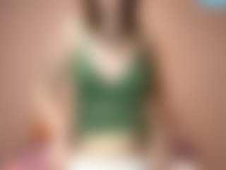 Live cam show with GiseleMemmer - Granny Dildo on Mixed Magazine Live