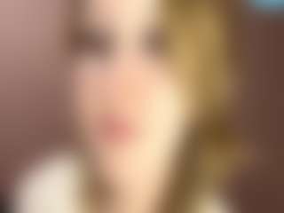 Live cam show with GiseleMemmer - College on Uber Horny