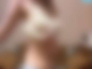 Live cam show with GiseleMemmer - Facial on Dolls Live
