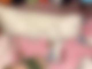 Live cam show with GiseleMemmer - Granny on Mixed Magazine Live