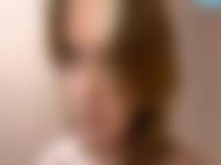 Live cam show with GiseleMemmer - Granny BBW on madthumbs