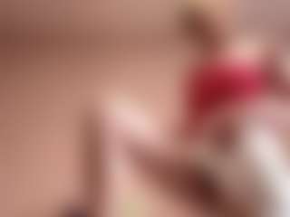 Live cam show with GiseleMemmer - Public Mature on Camsoda