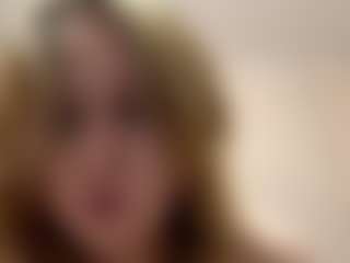 GiseleMemmer's Live Sex Cam Show