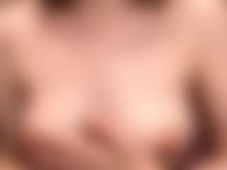 Live cam show with GiseleMemmer - Granny BBW on AdultVida.com