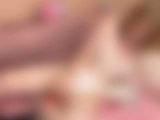 Live cam show with GiseleMemmer - Mature on Soda Cam