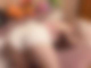 Live cam show with GiseleMemmer - Mature on Camsoda