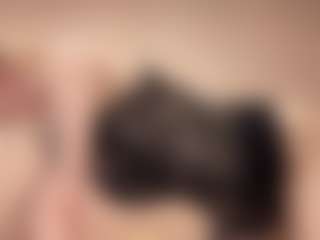 Live cam show with GiseleMemmer - College on Milfs Live
