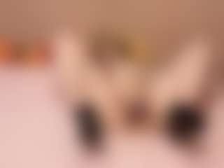 Live cam show with GiseleMemmer - College on Camsoda