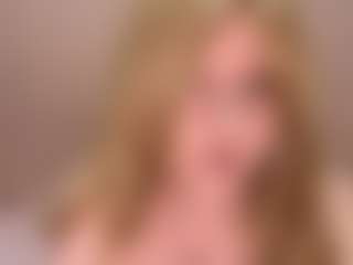 Live cam show with GiseleMemmer - Granny Dildo on makecum.org