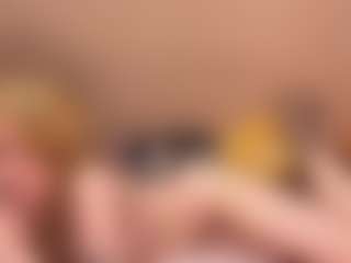 Live cam show with GiseleMemmer - Public Mature on googirlz