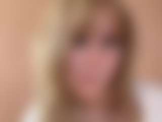 Live cam show with GiseleMemmer - Striptease Granny on alttransgirls