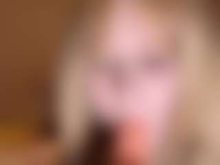 GiseleMemmer's Live Sex Cam Show