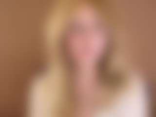 Live cam show with GiseleMemmer - Granny on Camsoda