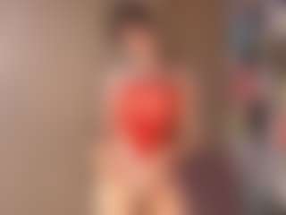 Live cam show with GiseleMemmer - College Mature on luckytryst.com