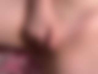 Live cam show with GiseleMemmer - Small Tits Mature on Camsoda