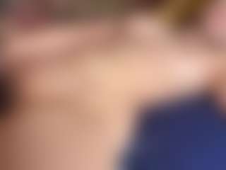 Live cam show with GiseleMemmer - Granny on Camsoda