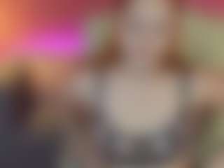 Live cam show with GloryJeel - Average on Milfs Live