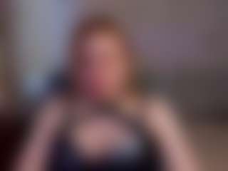 Live cam show with GlowMargo - Gray Eyes on Camsoda
