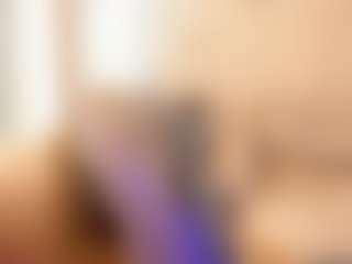 Live cam show with GlowMargo - Camel Toe on Strip Flash - Live Sex Shows