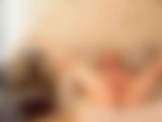 Live cam show with GlowMargo - Camel Toe on Strip Flash - Live Sex Shows