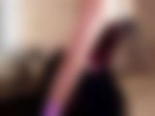 Live cam show with GlowMargo - Gray Eyes on hrnylive.com