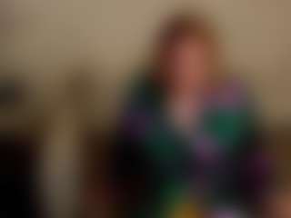 Live cam show with GlowMargo - Gray Eyes on livesuperchat.net