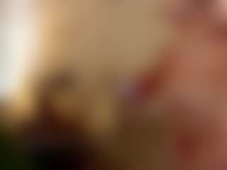 Live cam show with GlowMargo - Gray Eyes on Camsoda