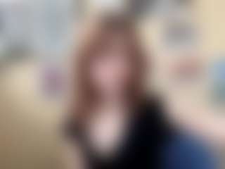 Live cam show with KatherinShanafelt - Skinny on madthumbs