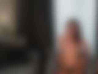 Live cam show with LaverneRm - Tease on fapnchat