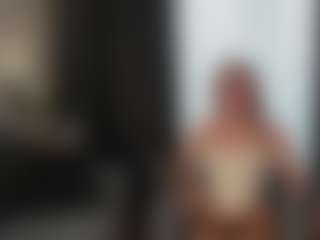 LaverneRm's Live Sex Cam Show