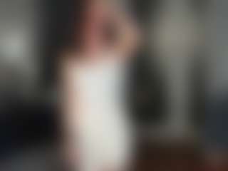 LaverneRm's Live Sex Cam Show