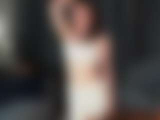 LaverneRm's Live Sex Cam Show
