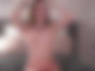 LaverneRm's Live Sex Cam Show