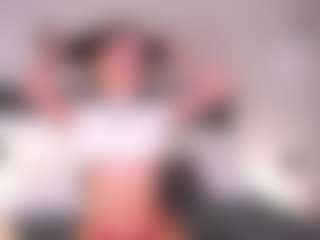 Live cam show with LaverneRm - Green Eyes on Camsoda