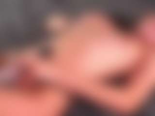 Live cam show with LaverneRm - Green Eyes on Camsoda