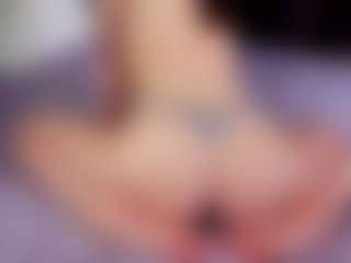 Live cam show with LaverneRm - Ass Clapping on madthumbs
