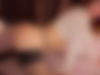 Live-Cam-Show mit LaverneRm - Ass Clapping auf Camsoda